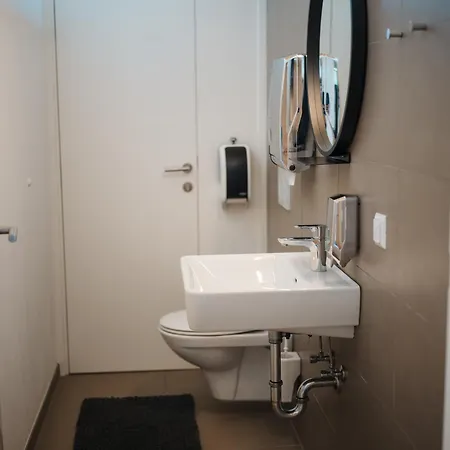 Campingbeach Ossiacher Dağ evi Annenheim